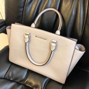 Michael Kors handbag - gray